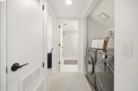 $1,098,000 | 3 Windward Hill, Oakland, CA 94618