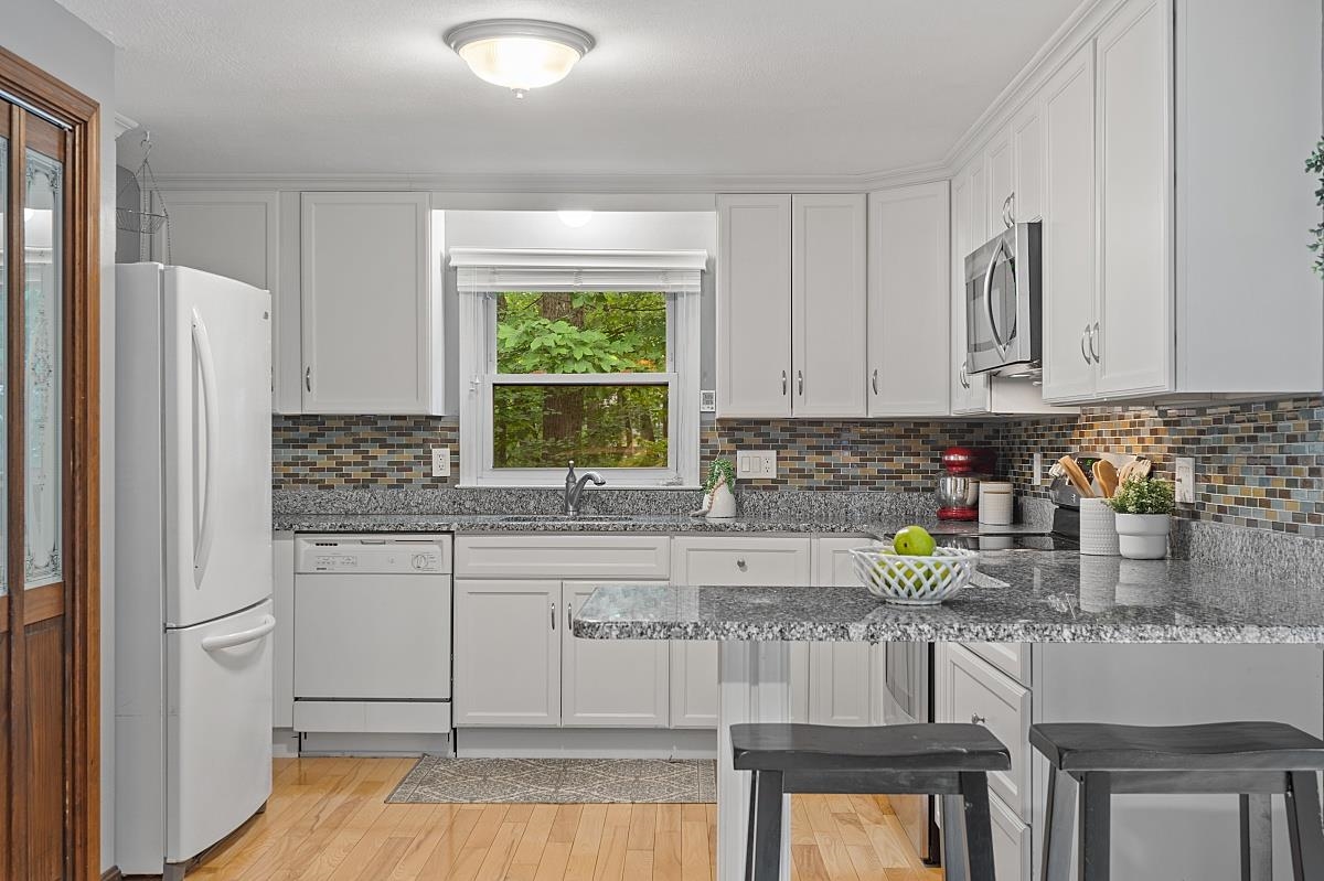 79 Walker Road Atkinson, NH 03811 - Photo 17 of 35