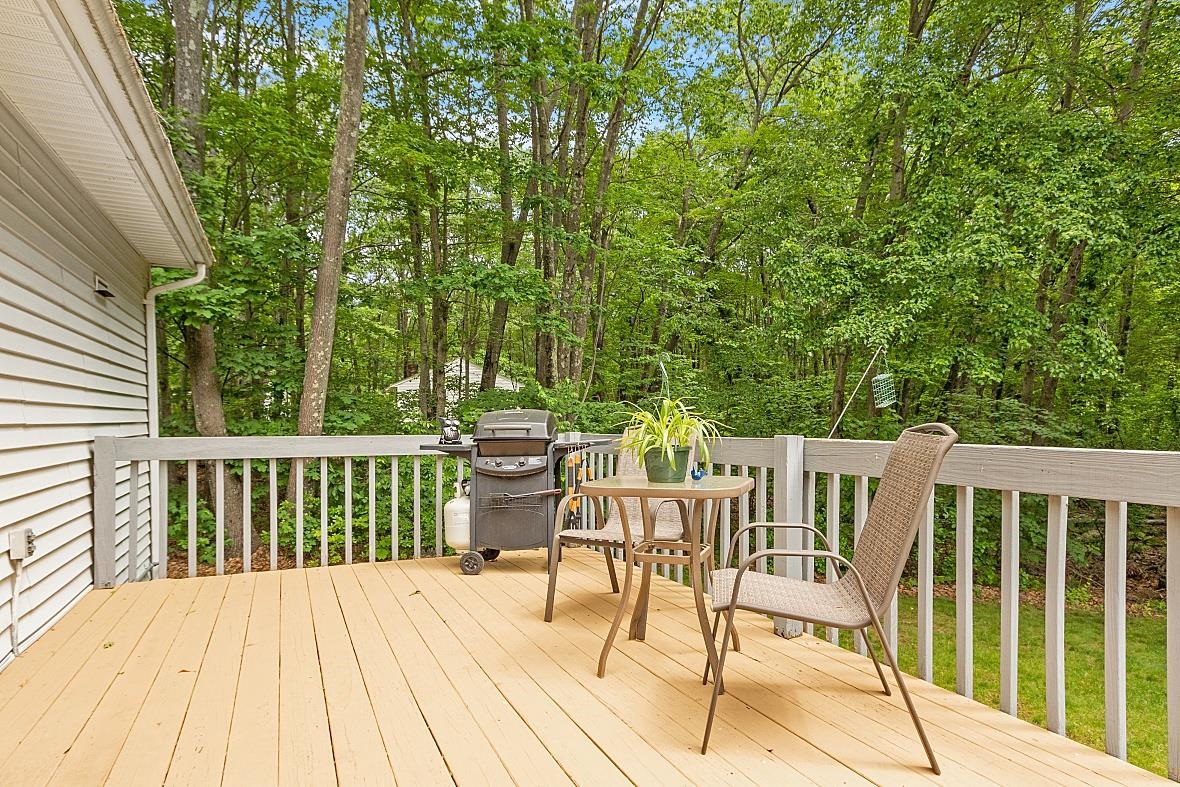 79 Walker Road Atkinson, NH 03811 - Photo 6 of 35