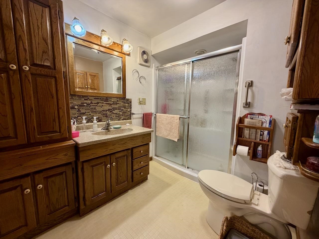 623 North Line Street Chesaning, MI 48616 - Photo 25 of 33