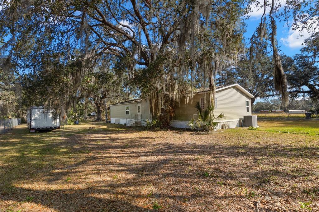 5104 Nesmith Road Plant City, FL 33567 - Photo 18 of 33 Gallery Image 18