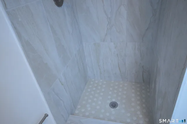 $599,000 | 4 Austin Avenue, Stamford, CT 06905