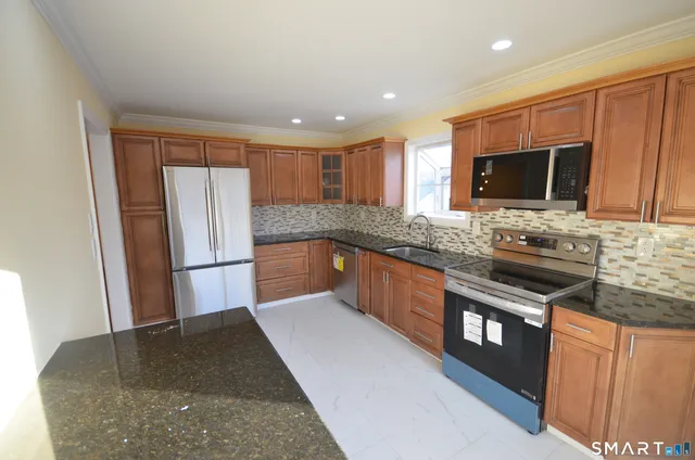 $599,000 | 4 Austin Avenue, Stamford, CT 06905