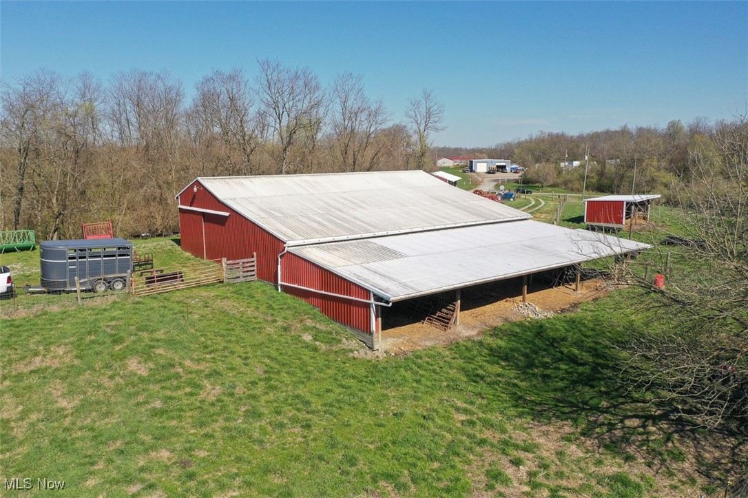 45559 Old Hopedale Road Cadiz, OH 43907 - Photo 8 of 26 View of pole building