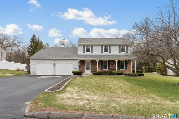 $489,999 | 36 Stoneybrook Road, Naugatuck, CT 06770