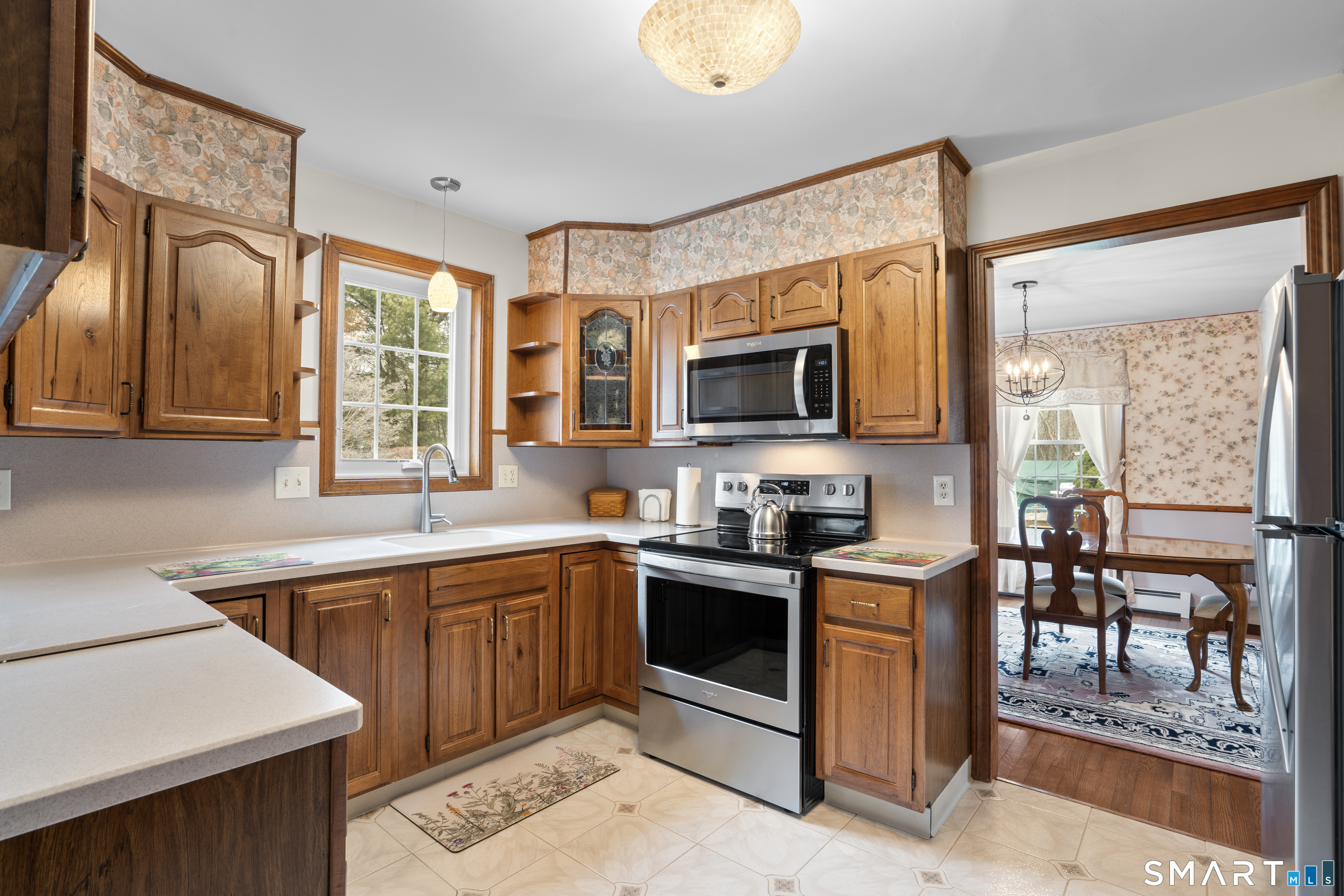 36 Stoneybrook Road Naugatuck, CT 06770 - Photo 11 of 33