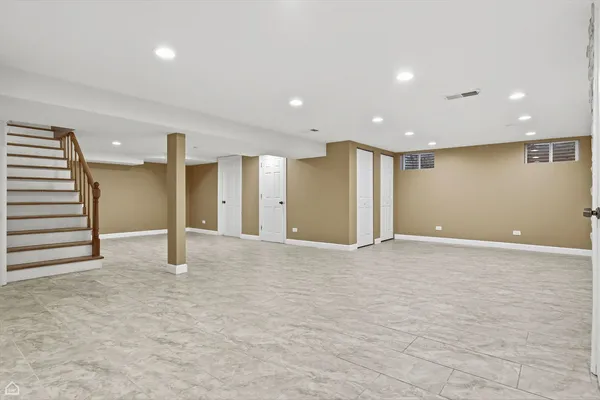 $590,000 | 6310 North La Crosse Avenue, Chicago, IL 60646