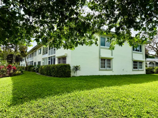 $2,200 | 1101 Bahama Bend, Unit A1, Coconut Creek, FL 33066