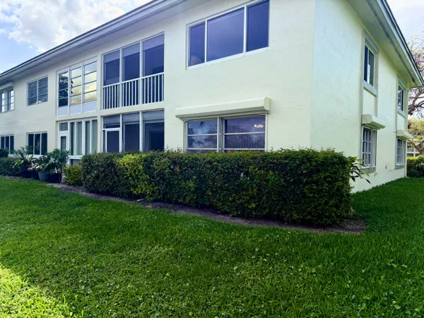 $2,200 | 1101 Bahama Bend, Unit A1, Coconut Creek, FL 33066