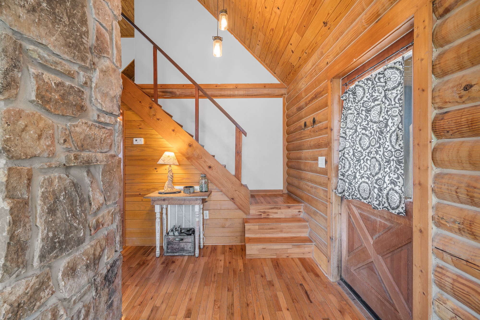1668 Buckner Road Monterey, TN 38574 - Photo 2 of 25 Gallery Image 2