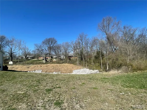 $18,500 | 5221 Sundrop Court, Godfrey, IL 62035