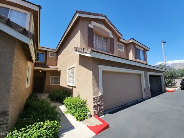 $1,750 | 9901 Trailwood Drive, Unit 1039, Las Vegas, NV 89134