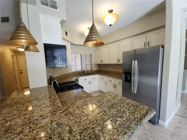 $1,750 | 9901 Trailwood Drive, Unit 1039, Las Vegas, NV 89134
