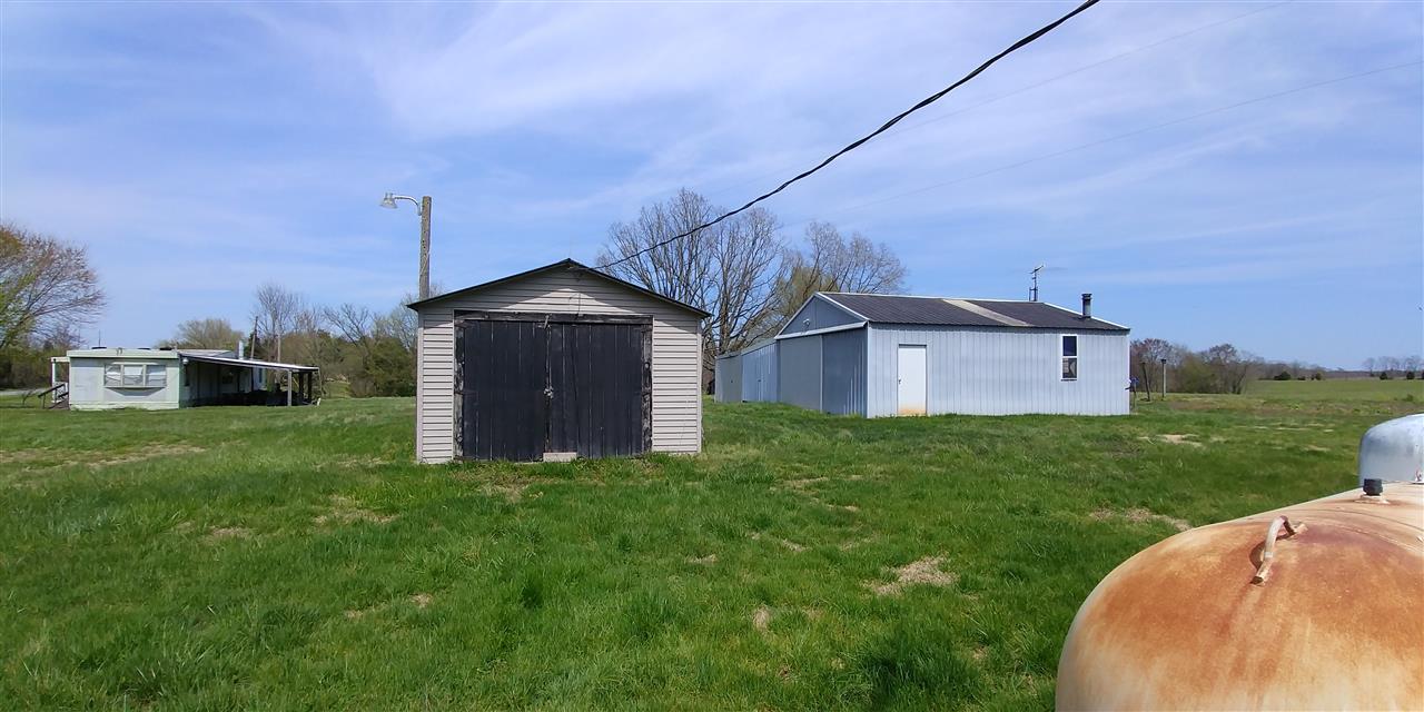 854 State Line Road Holland, KY 42153 - Photo 20 of 21 Gallery Image 20