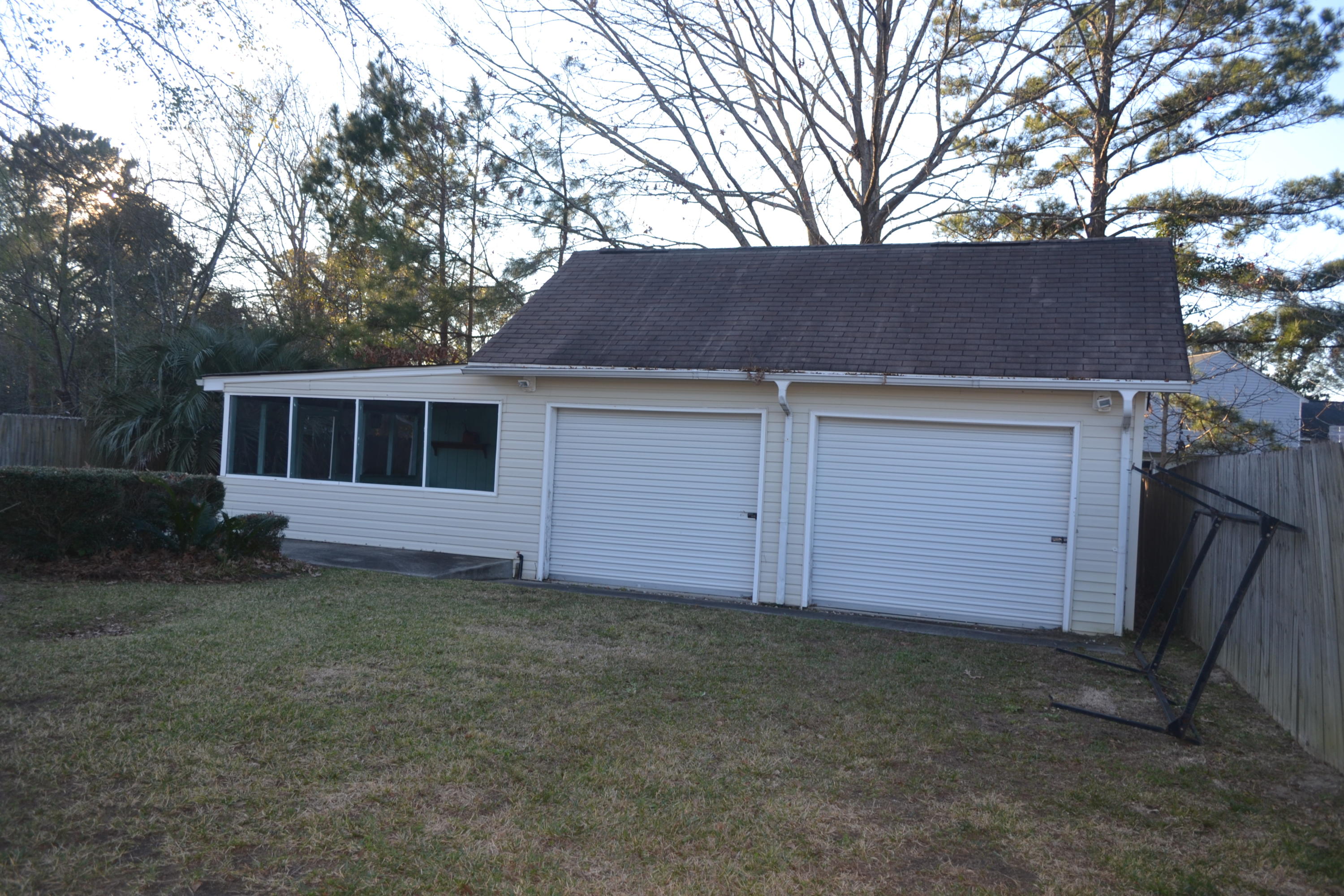 126 Aylesbury Road Goose Creek, SC 29445 - Photo 7 of 34 DSC_0075