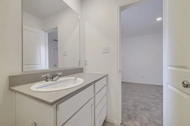 $199,000 | 8739 Cottage Crk Drive, Unit 53, Fort Worth, TX 76123