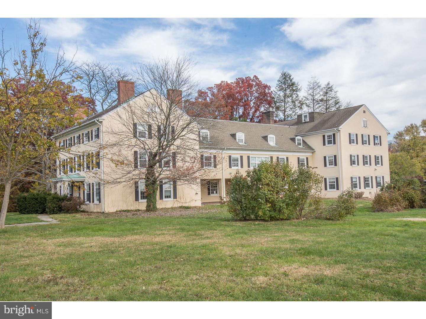 718 Sussex Road Wynnewood, PA 19096 - Photo 5 of 20