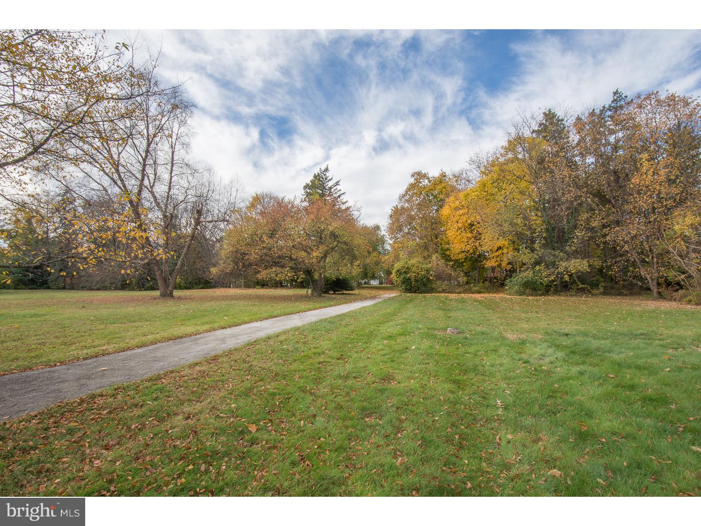 718 Sussex Road Wynnewood, PA 19096 - Photo 7 of 20