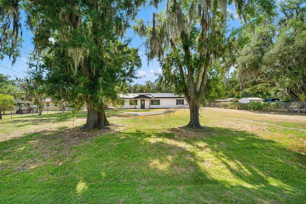 2111 Hinson Road Dover, FL 33527 - Photo 42 of 45