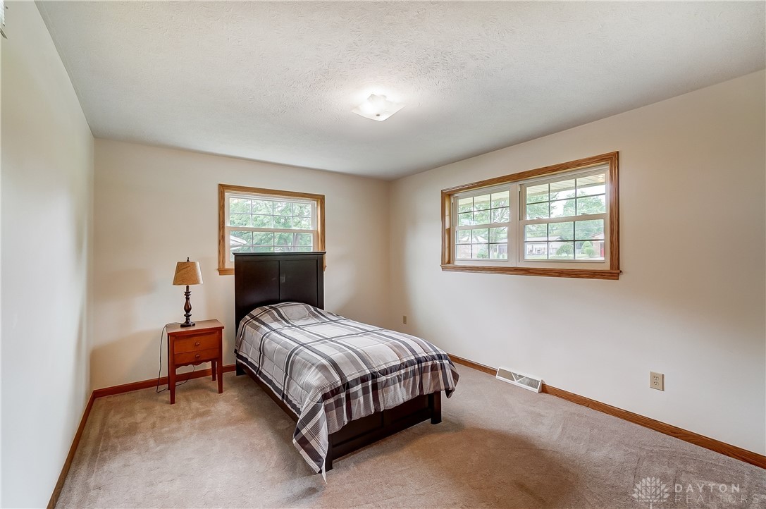 331 Chamberlain Road Carlisle, OH 45005 - Photo 11 of 45 Gallery Image 11