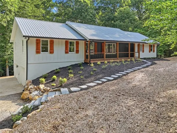 $689,900 | 627 Ammons Drive, Waleska, GA 30183