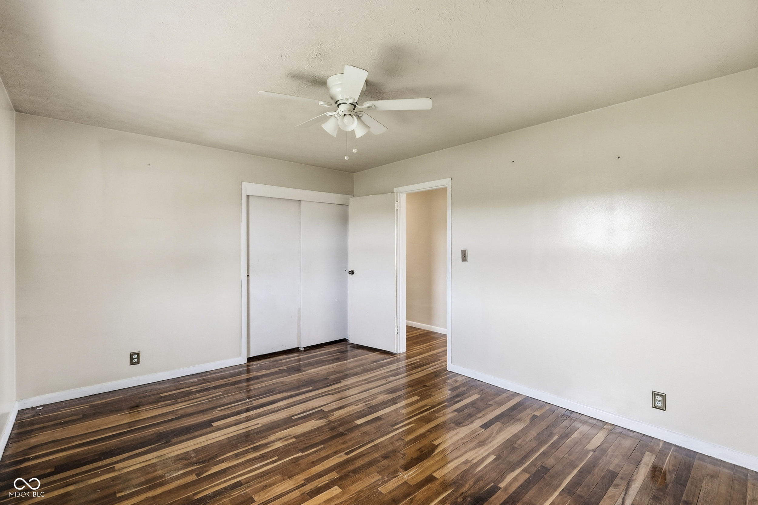 2915 North Mitthoefer Road Indianapolis, IN 46229 - Photo 17 of 42 Gallery Image 17