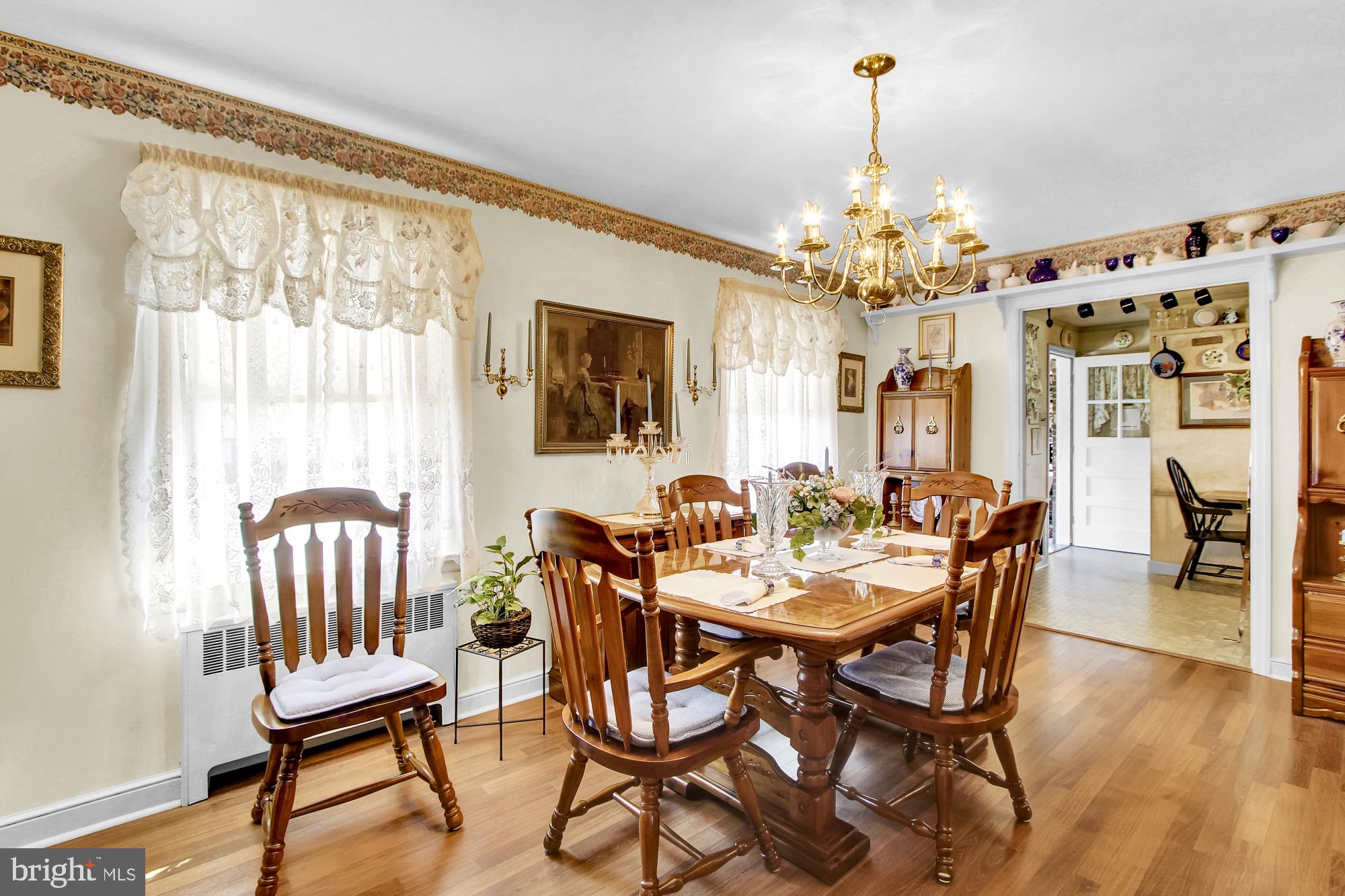 609 Witmer Road York, PA 17402 - Photo 5 of 28 Gallery Image 5