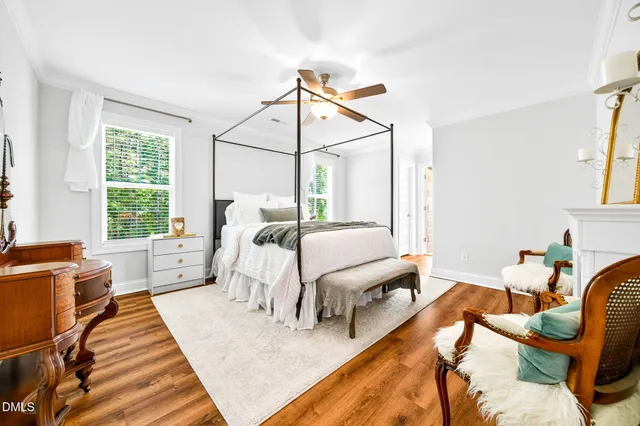 a view of a hallway with a small space