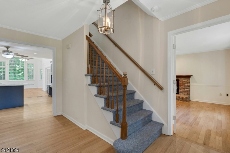 24 Stockade Road Warren, NJ 07059 - Photo 4 of 46