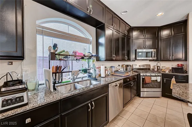 $601,000 | 6516 Austin Hope Avenue, Las Vegas, NV 89118