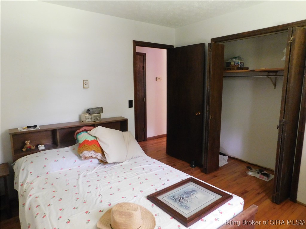 6872 East Hurst Road Pekin, IN 47165 - Photo 19 of 28