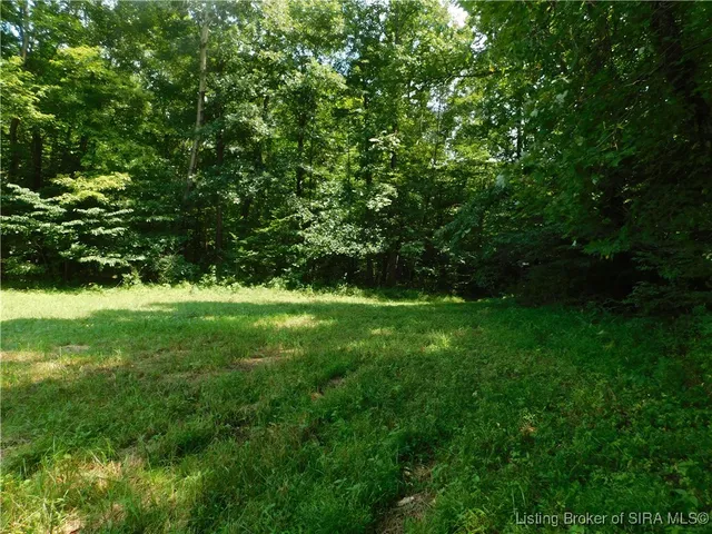 $850,000 | 6872 East Hurst Road, Pekin, IN 47165