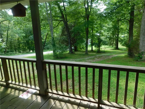 $844,999 | 6872 East Hurst Road, Pekin, IN 47165