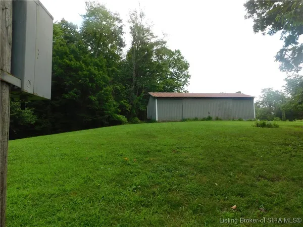 $844,999 | 6872 East Hurst Road, Pekin, IN 47165