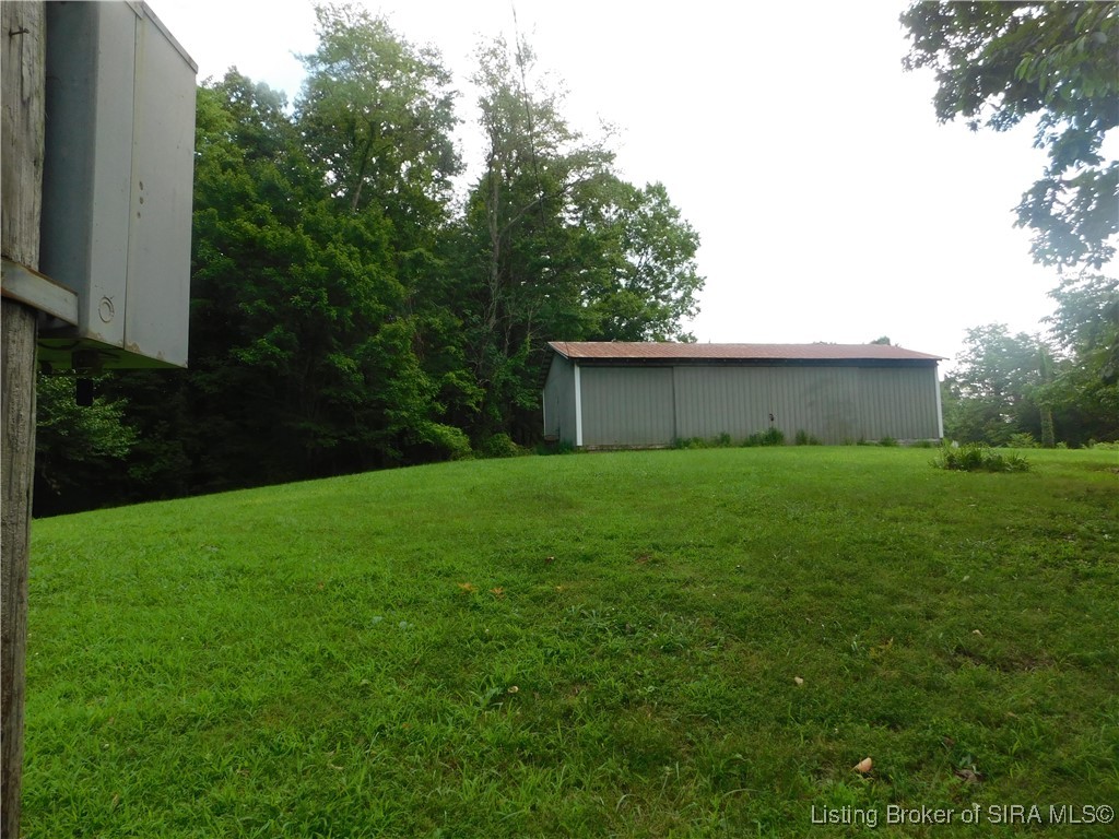 6872 East Hurst Road Pekin, IN 47165 - Photo 6 of 28