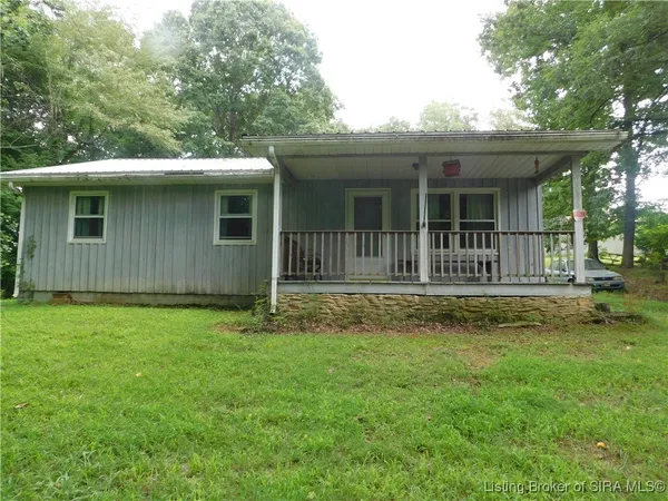 $844,999 | 6872 East Hurst Road, Pekin, IN 47165