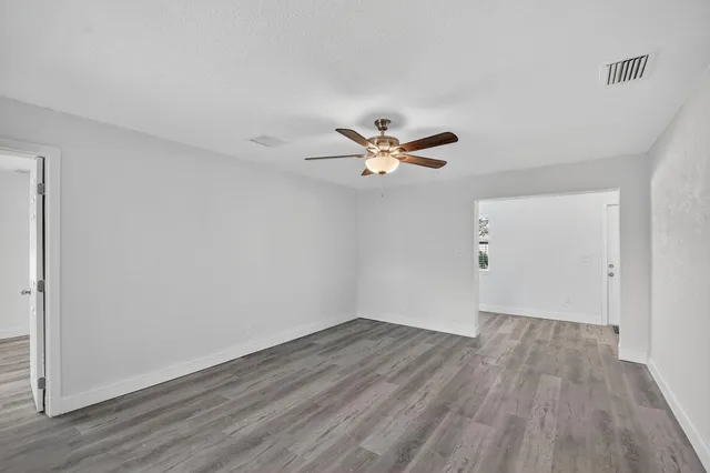 $304,900 | 1373 West 30th Street, Riviera Beach, FL 33404