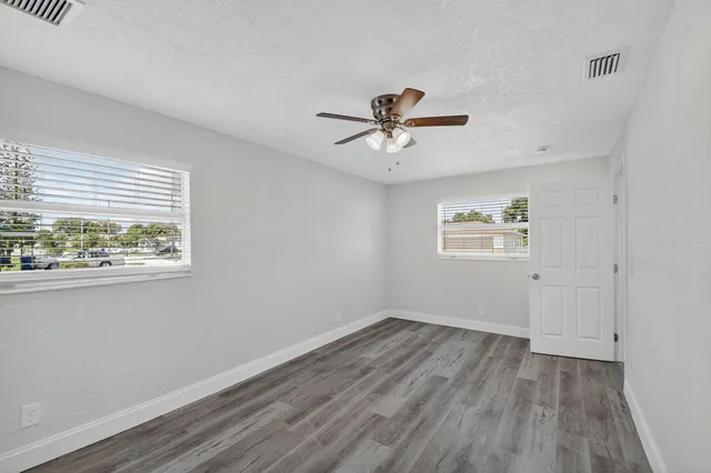 $304,900 | 1373 West 30th Street, Riviera Beach, FL 33404