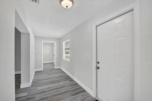 $304,900 | 1373 West 30th Street, Riviera Beach, FL 33404