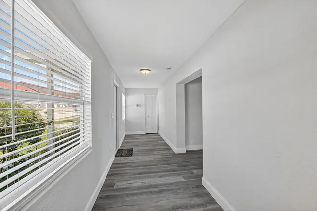 $304,900 | 1373 West 30th Street, Riviera Beach, FL 33404