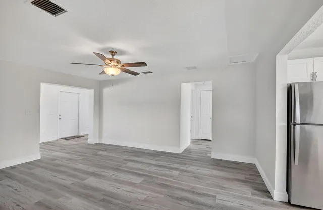 $304,900 | 1373 West 30th Street, Riviera Beach, FL 33404