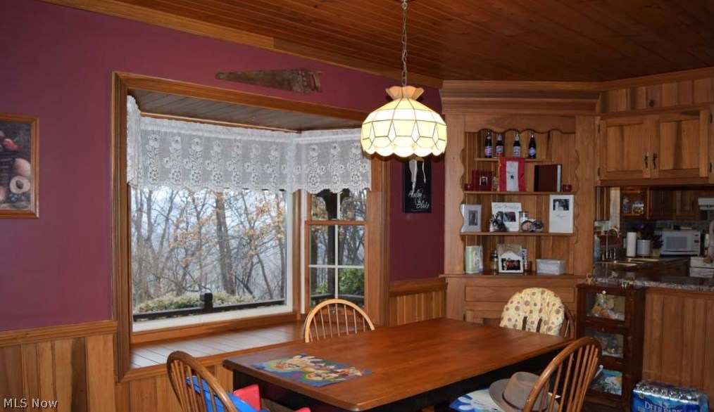 4220 Tabor Ridge Road Northeast Mineral City, OH 44656 - Photo 5 of 18 Gallery Image 5