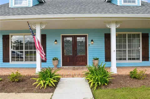 $480,000 | 2351 Ormond Boulevard, Destrehan, LA 70047