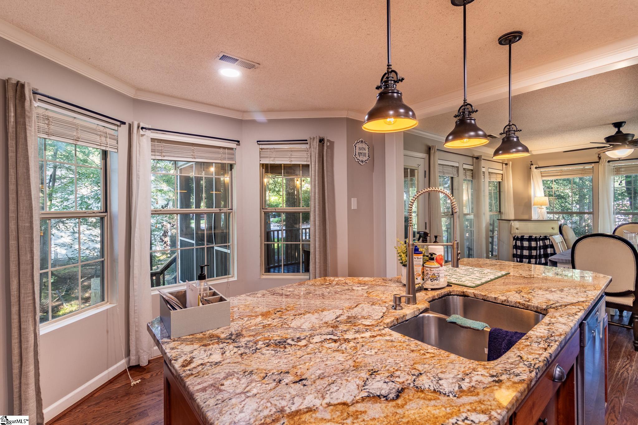 115 Riverside Lane Duncan, SC 29334 - Photo 12 of 34 Gallery Image 12