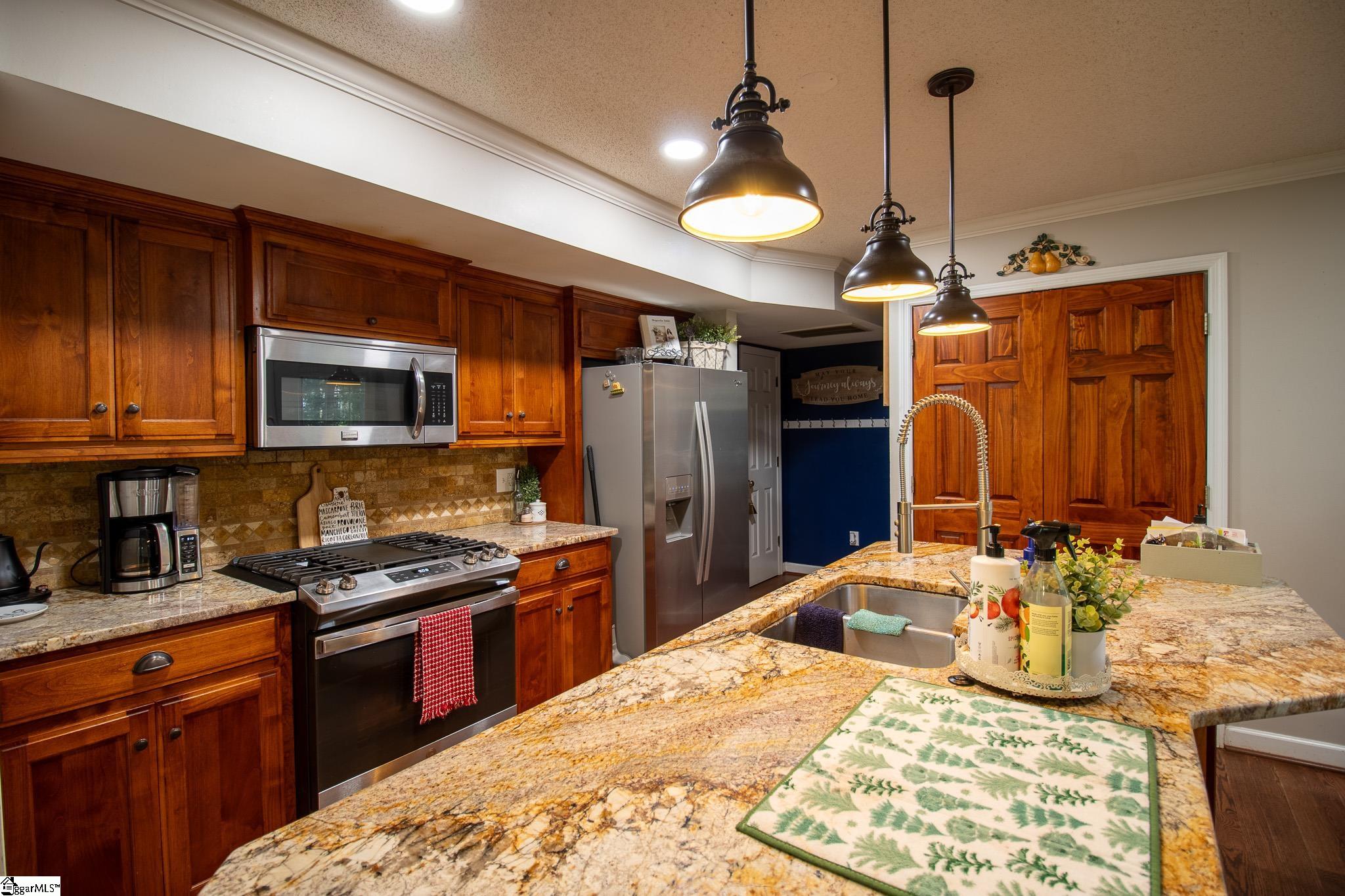 115 Riverside Lane Duncan, SC 29334 - Photo 13 of 34 Gallery Image 13