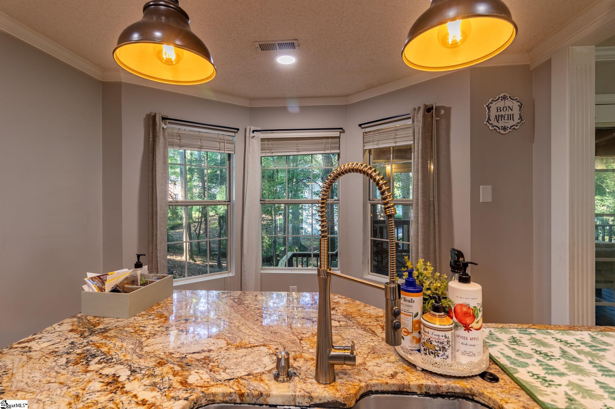 115 Riverside Lane Duncan, SC 29334 - Photo 15 of 34 Gallery Image 15