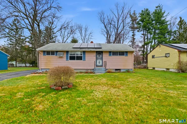 $289,900 | 140 Cottage Grove Road, Bloomfield, CT 06002