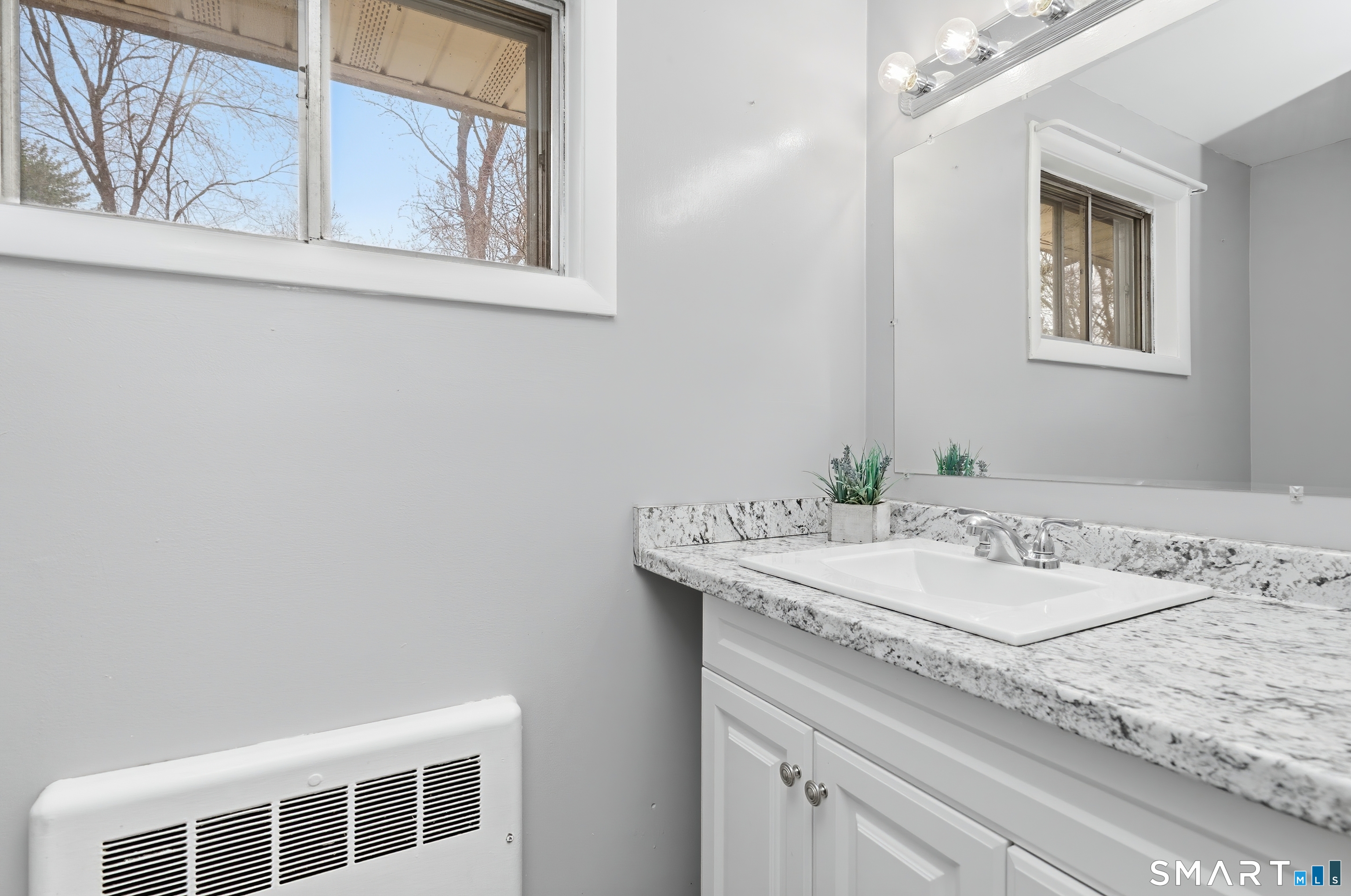 140 Cottage Grove Road Bloomfield, CT 06002 - Photo 16 of 33