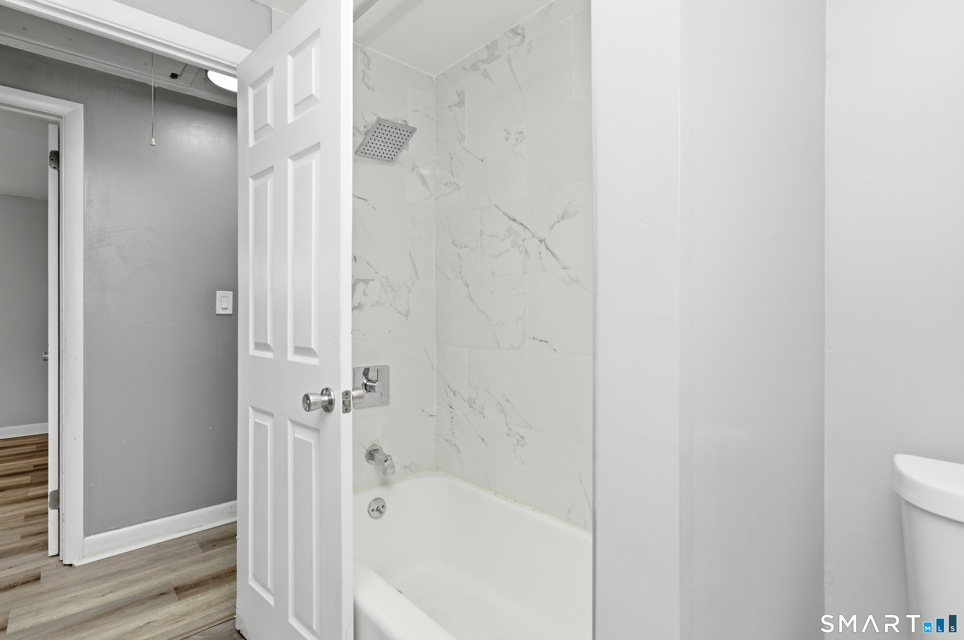 140 Cottage Grove Road Bloomfield, CT 06002 - Photo 17 of 33