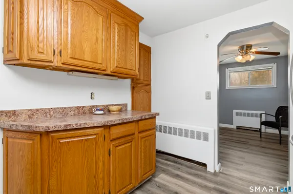 $289,900 | 140 Cottage Grove Road, Bloomfield, CT 06002